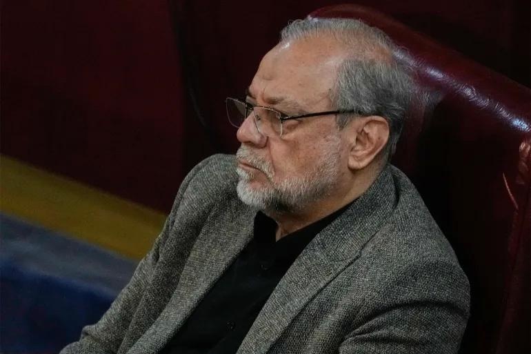 'Bo nao quan su' dan dat Iran giua tam bao hinh anh