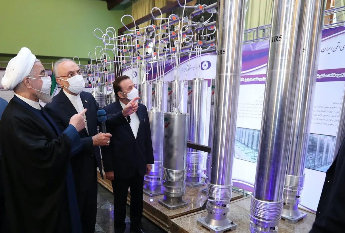 Nuoc co danh sap ham, gai min kho uranium cua Iran hinh anh