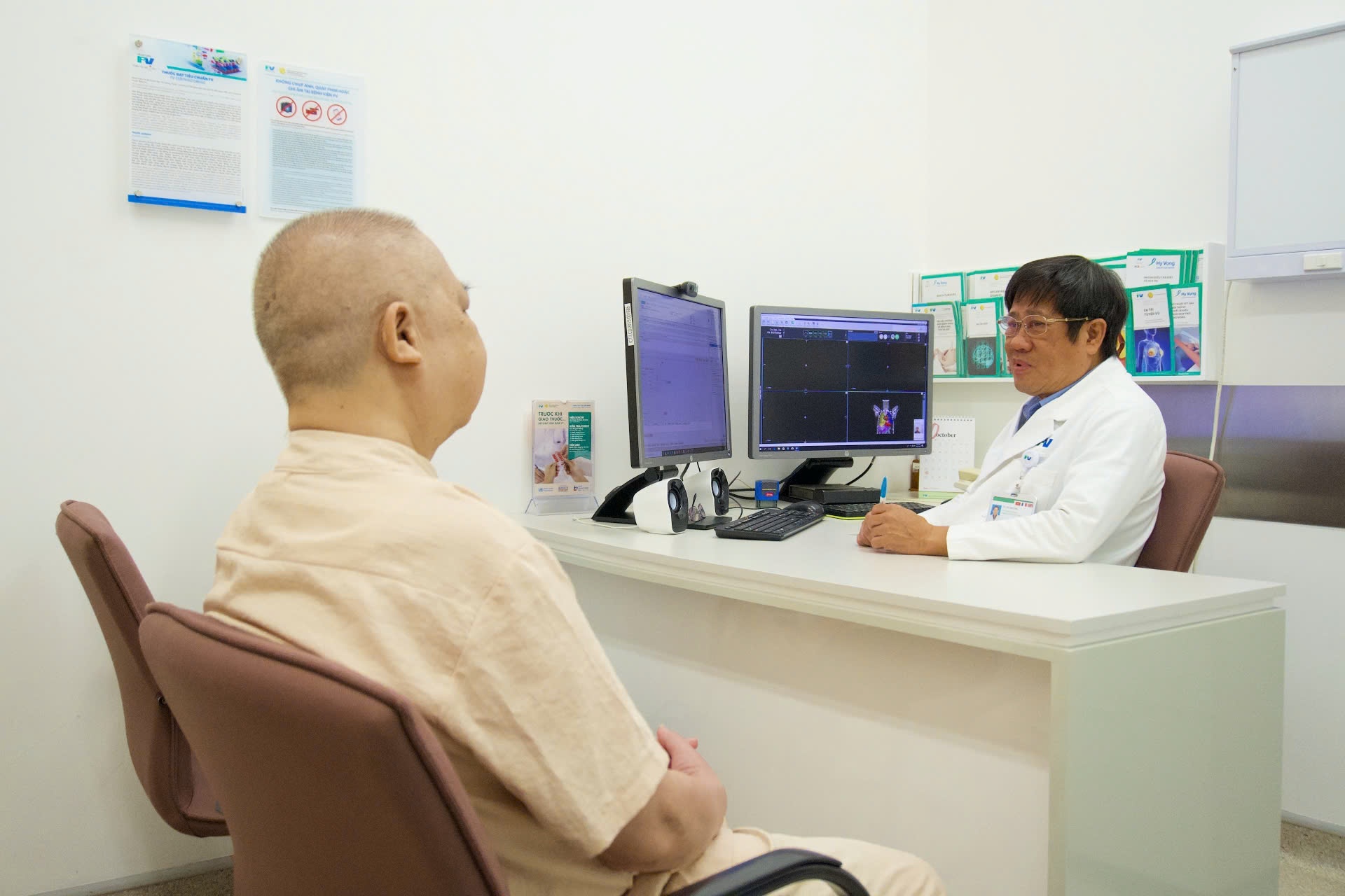 Benh vien FV, chua ung thu anh 3