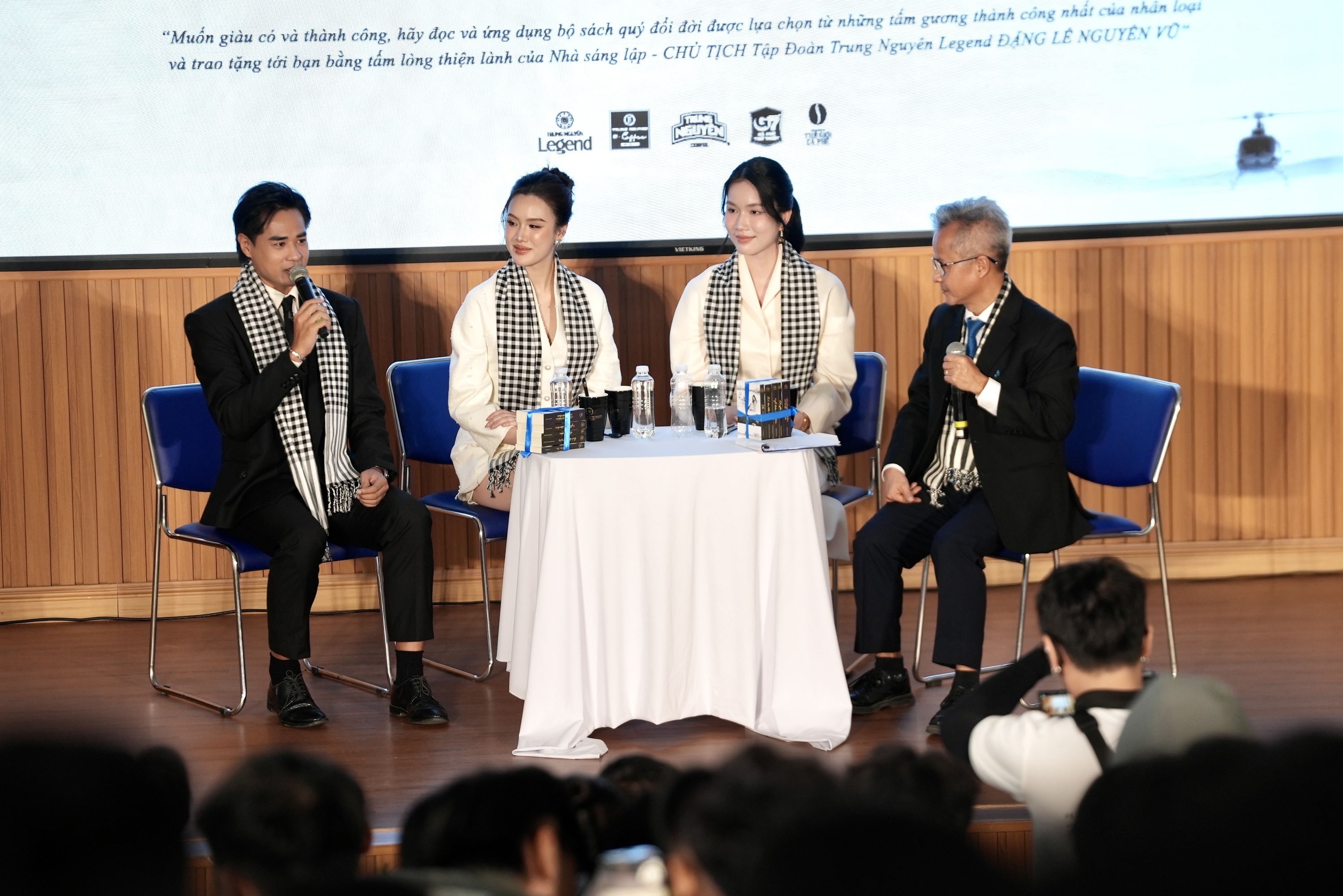 Trung Nguyên Legend ảnh 2 Trung Nguyen Legend anh 2