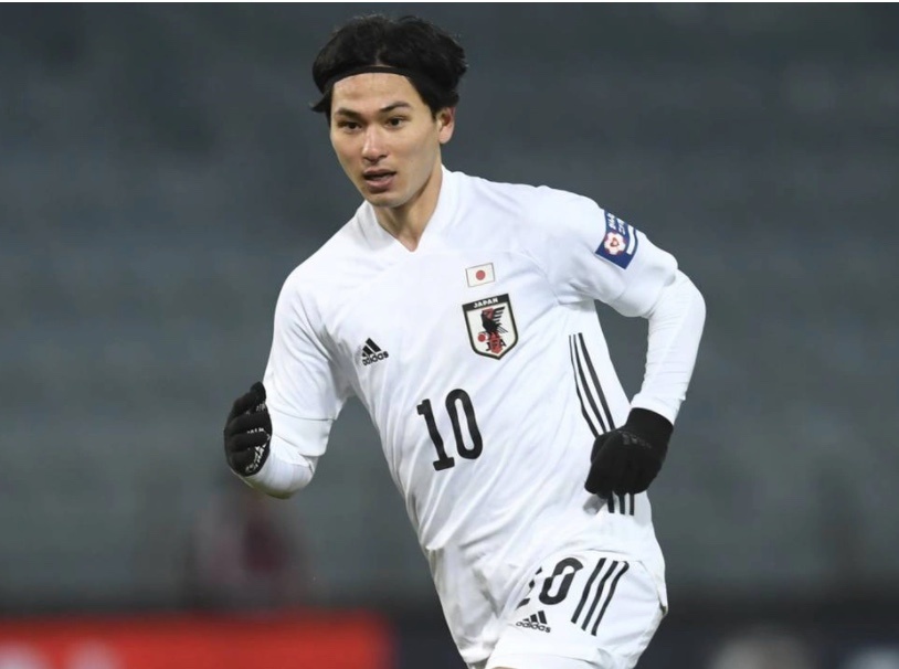 4 cau thu dang gom cua Nhat Ban ma tuyen Viet Nam phai can trong hinh anh