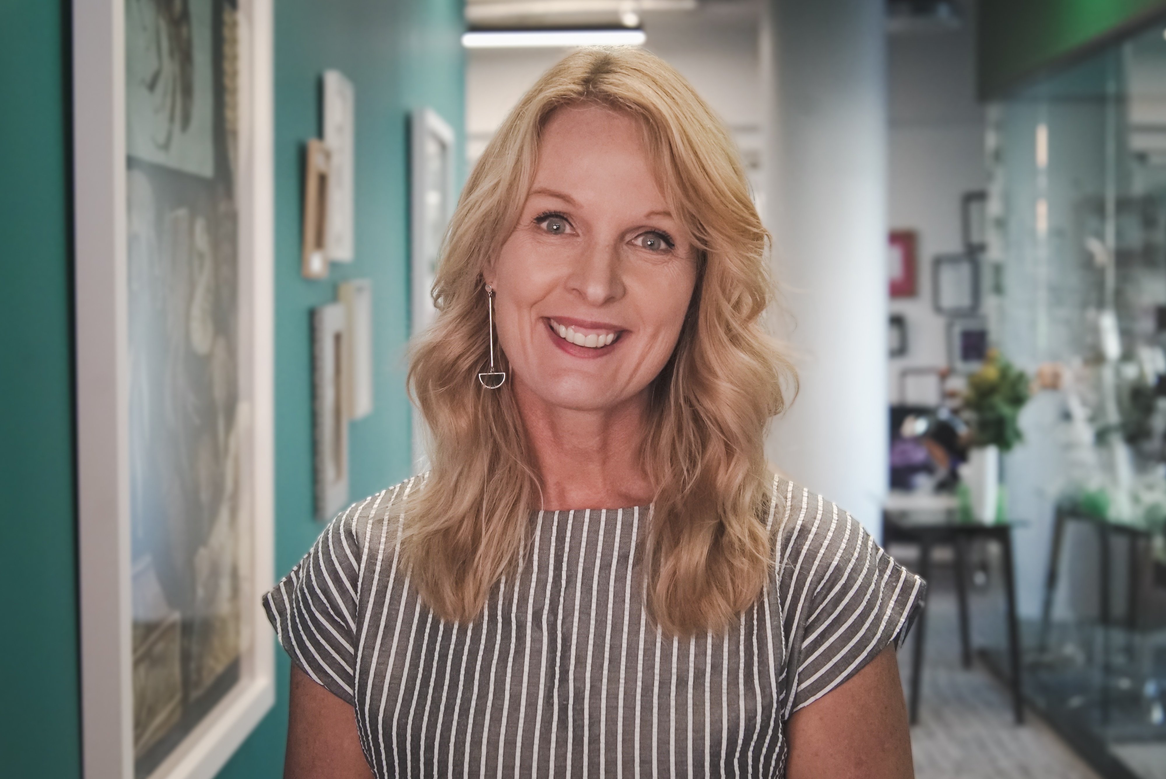 ENZ,  ung dung cong nghe so anh 2