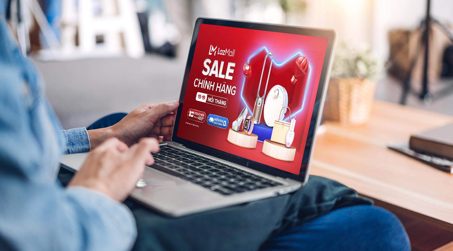 Lazada,  sale giua thang anh 10