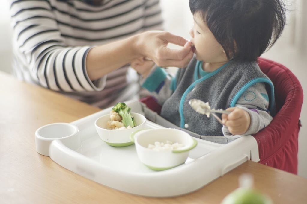 Lazada,  an dam kieu Nhat anh 1