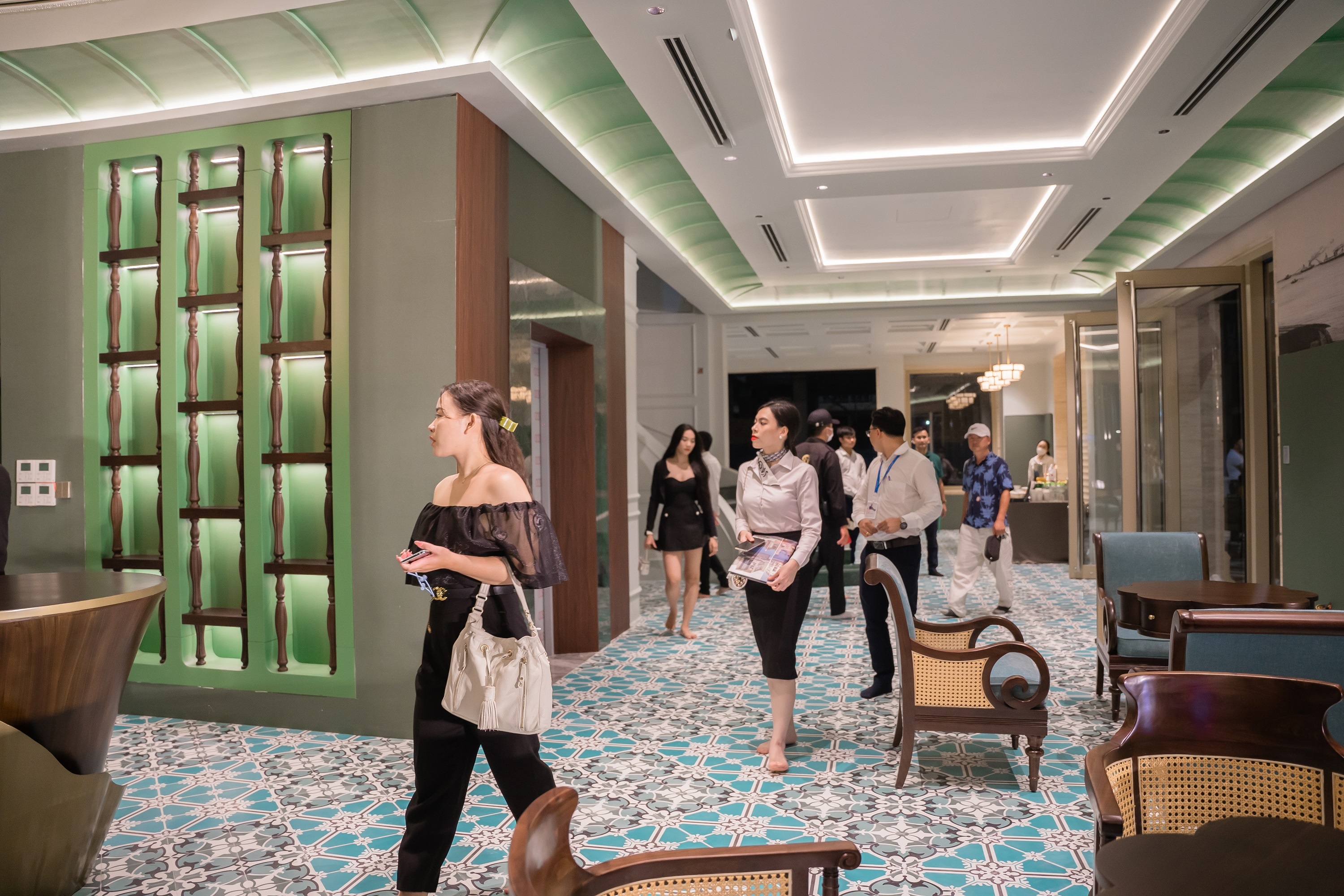 Regal Legend,  Regal Collection anh 3