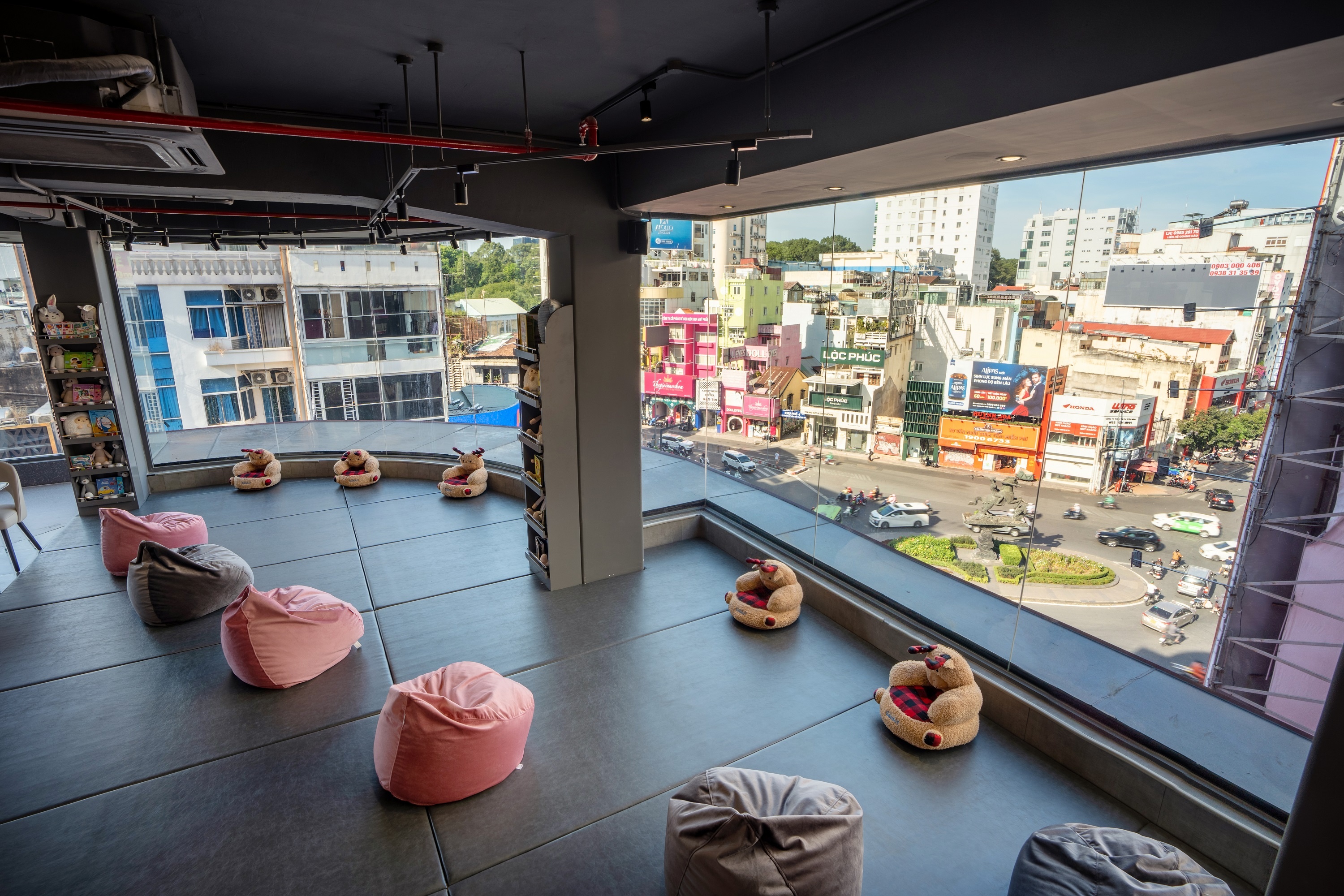 Con Cung,  Coffee & Playground anh 5