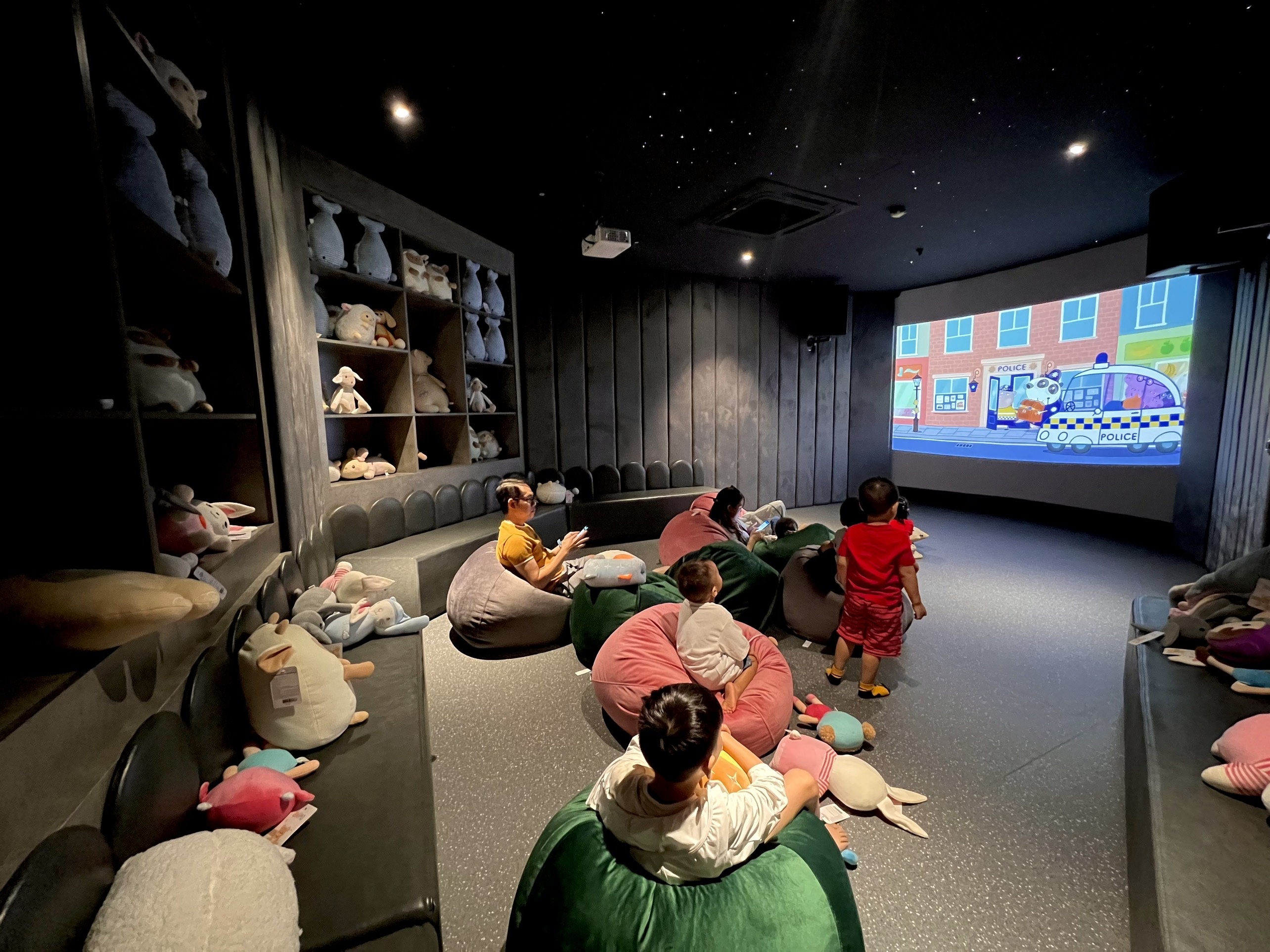 Con Cung,  Coffee & Playground anh 15