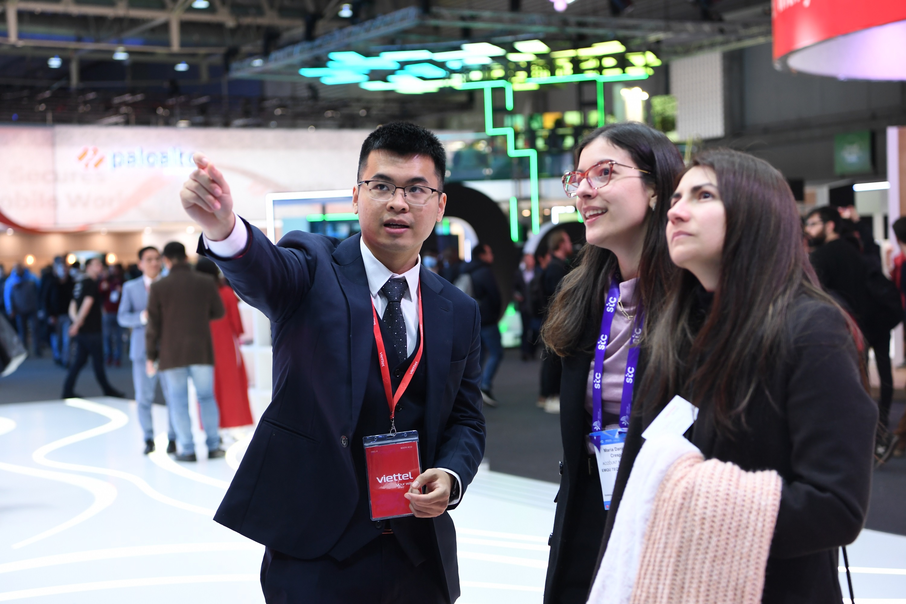 IOC Viettel,  Viettel Solutions anh 1