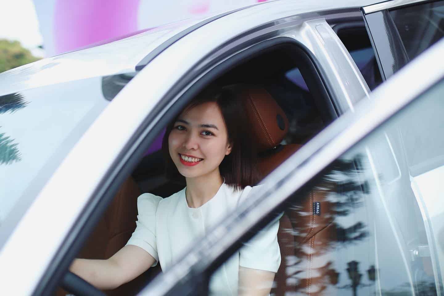 Cuoc thi ‘Khoanh khac dang nho cung VinFast’ treo giai den 1 ty dong hinh anh