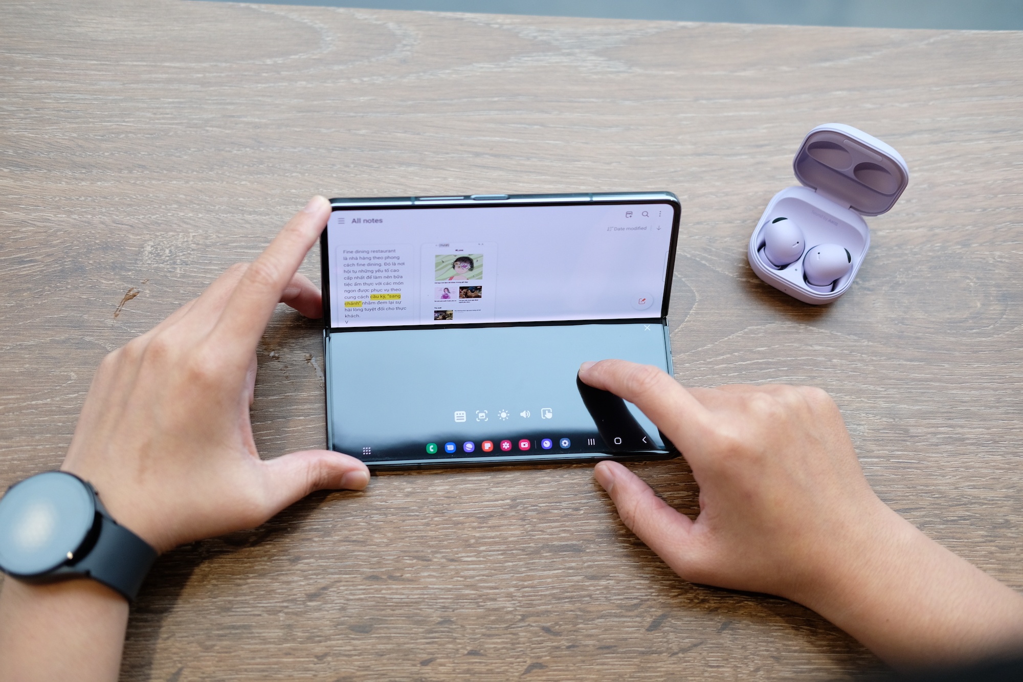 Galaxy Z Flip4,  Galaxy Z Fold4 anh 4