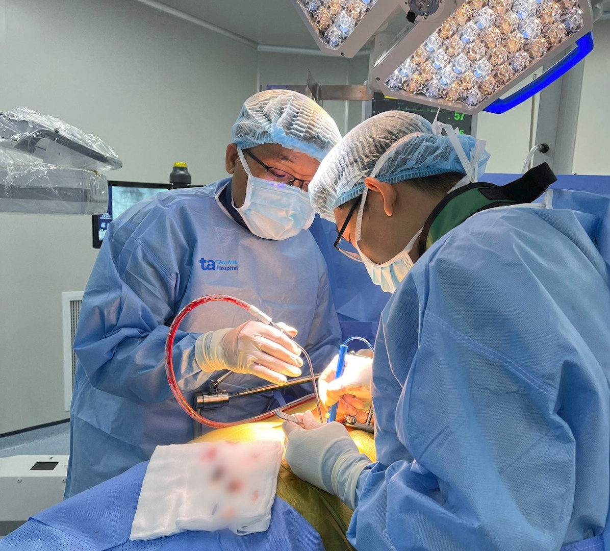 BVDK Tam Anh,  thoat vi dia dem anh 1