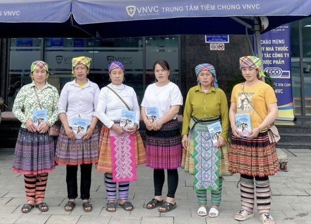 Them co hoi de nguoi dan tiep can vaccine moi, khan hiem hinh anh