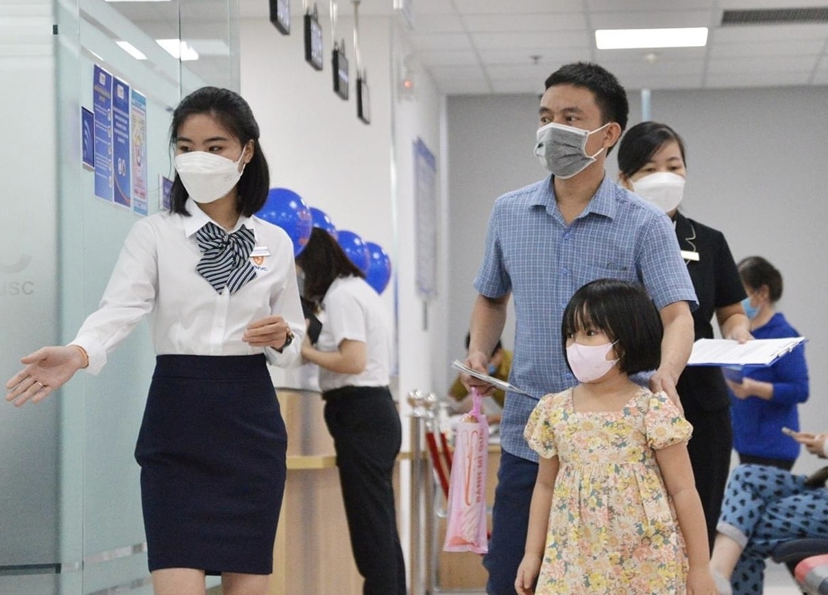 Giam ganh nang chi phi voi goi vaccine tiem truoc tra tien sau hinh anh