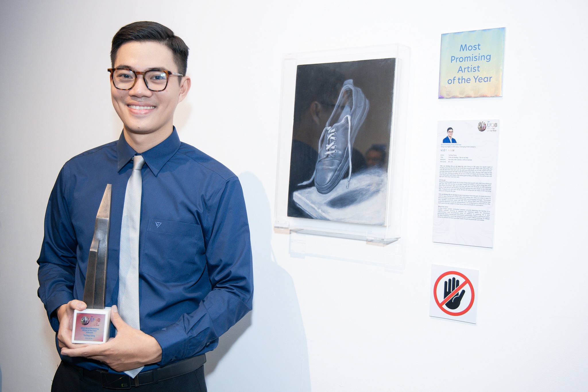 Hoa si Ta Duy Tung: 'Hoi hoa la le song va hoi tho' hinh anh