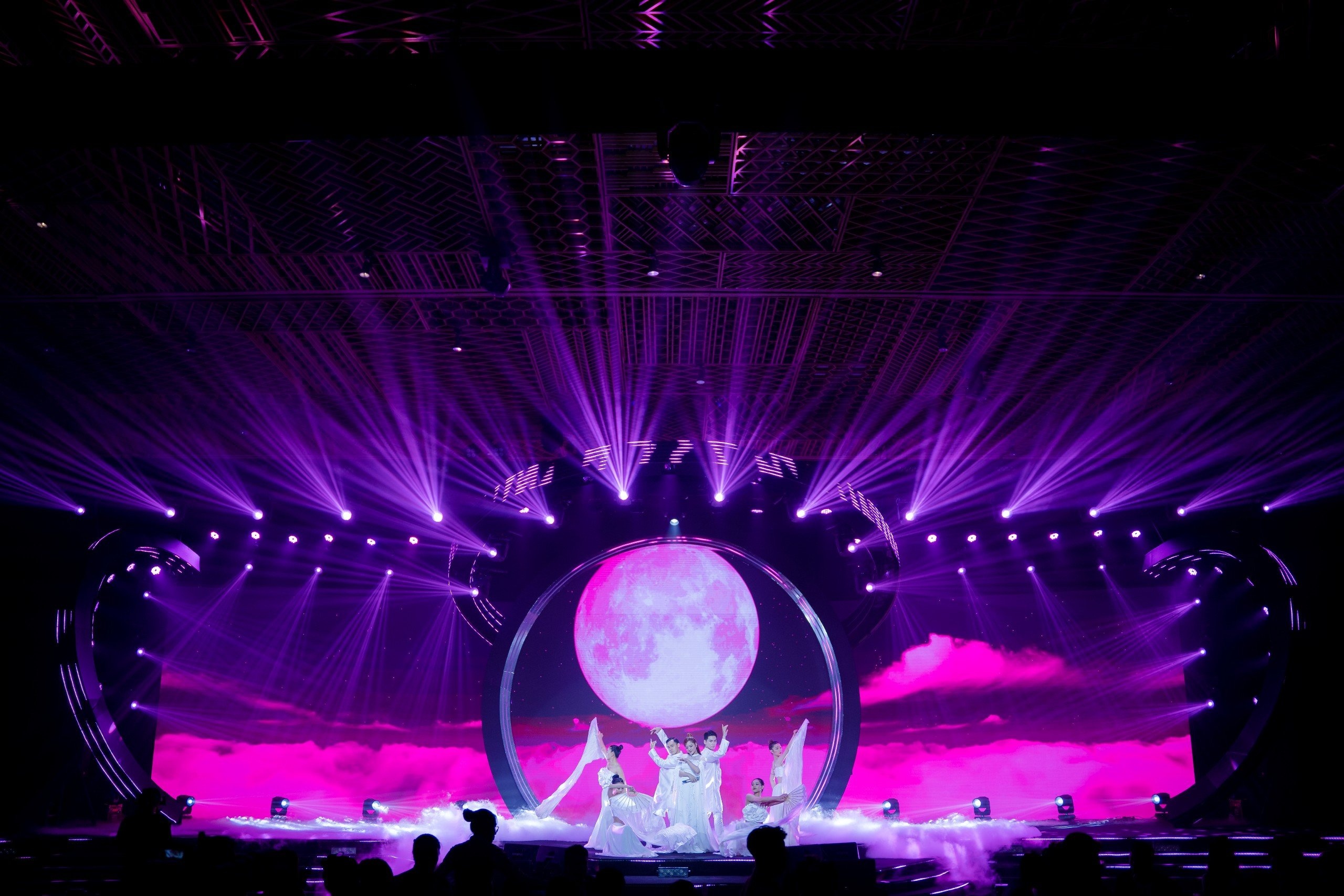 Bigo Gala night 2023,  Dương Hoàng Yến ảnh 4 Bigo Gala night 2023,  Duong Hoang Yen anh 4