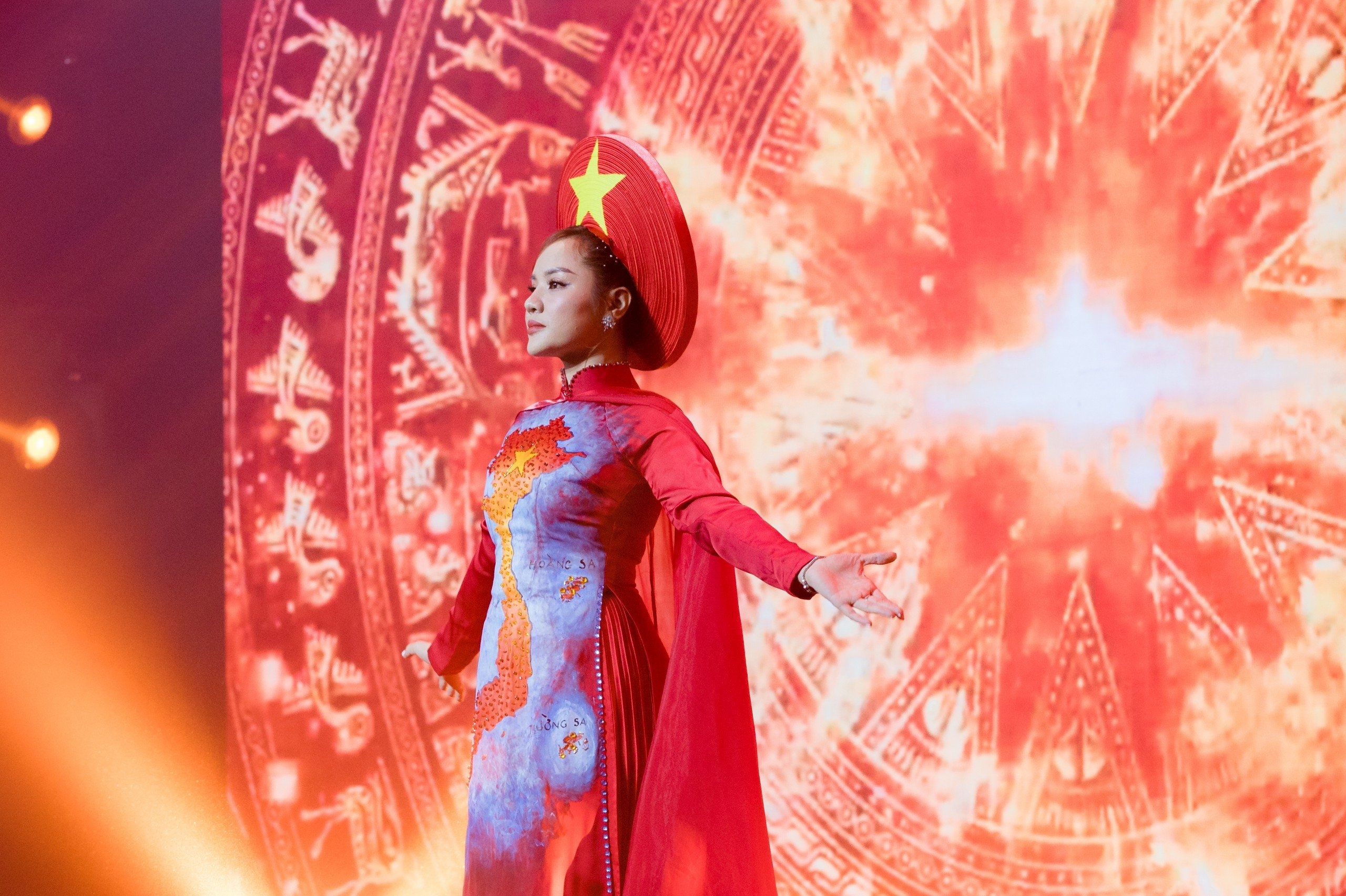 Bigo Gala night 2023,  Dương Hoàng Yến ảnh 5 Bigo Gala night 2023,  Duong Hoang Yen anh 5