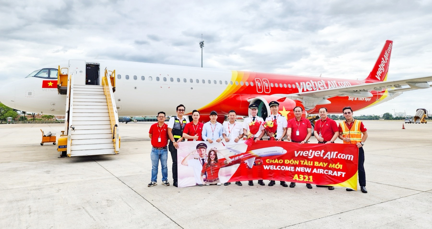 Vietjet, tàu bay mới ảnh 2 Vietjet, tau bay moi anh 2