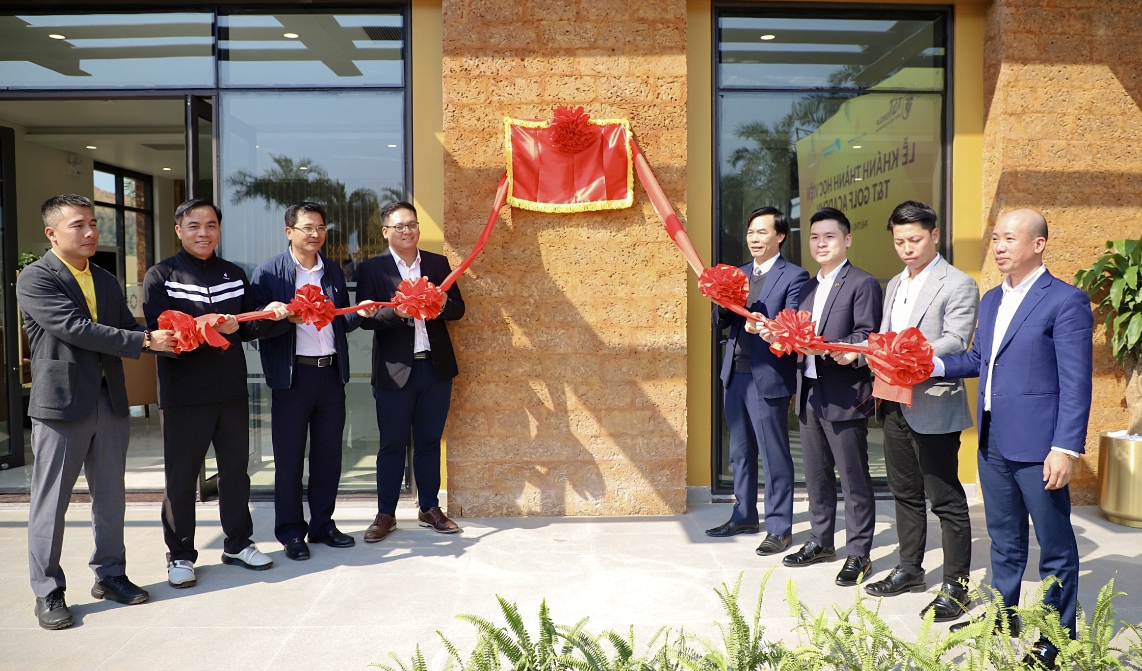 T&T Group,  Golf Viet Nam anh 3