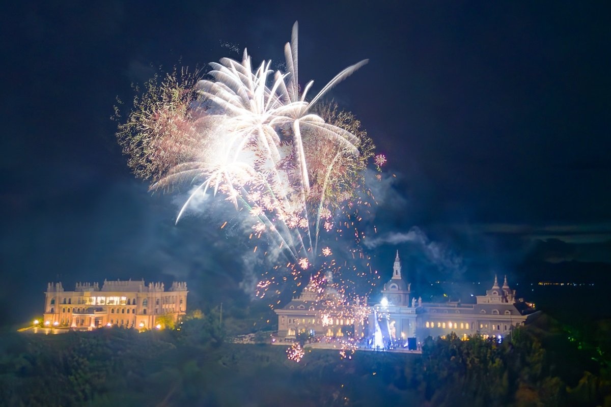 Vingroup,  countdown anh 13