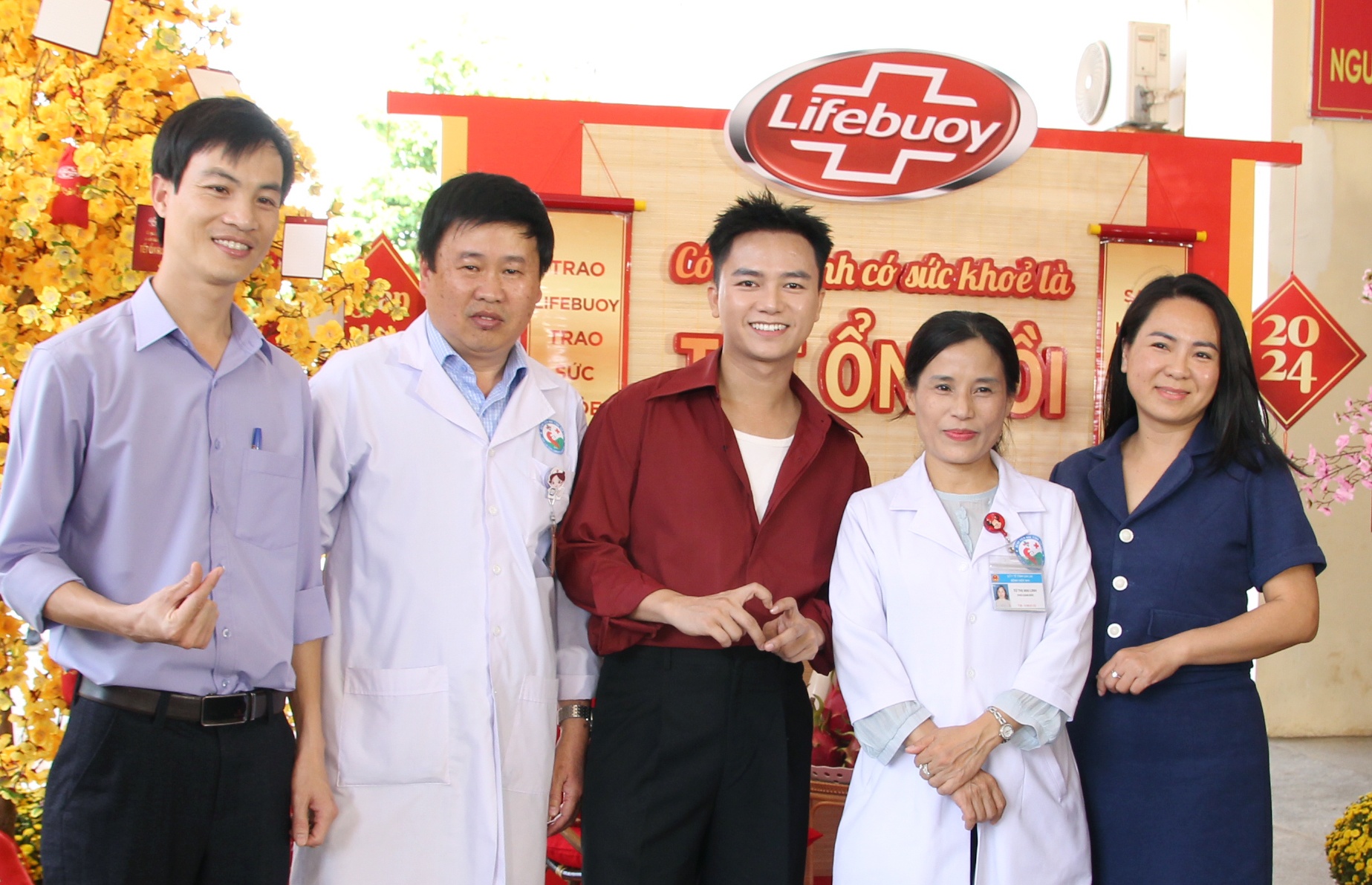 Lifebuoy,  Tet on anh 9
