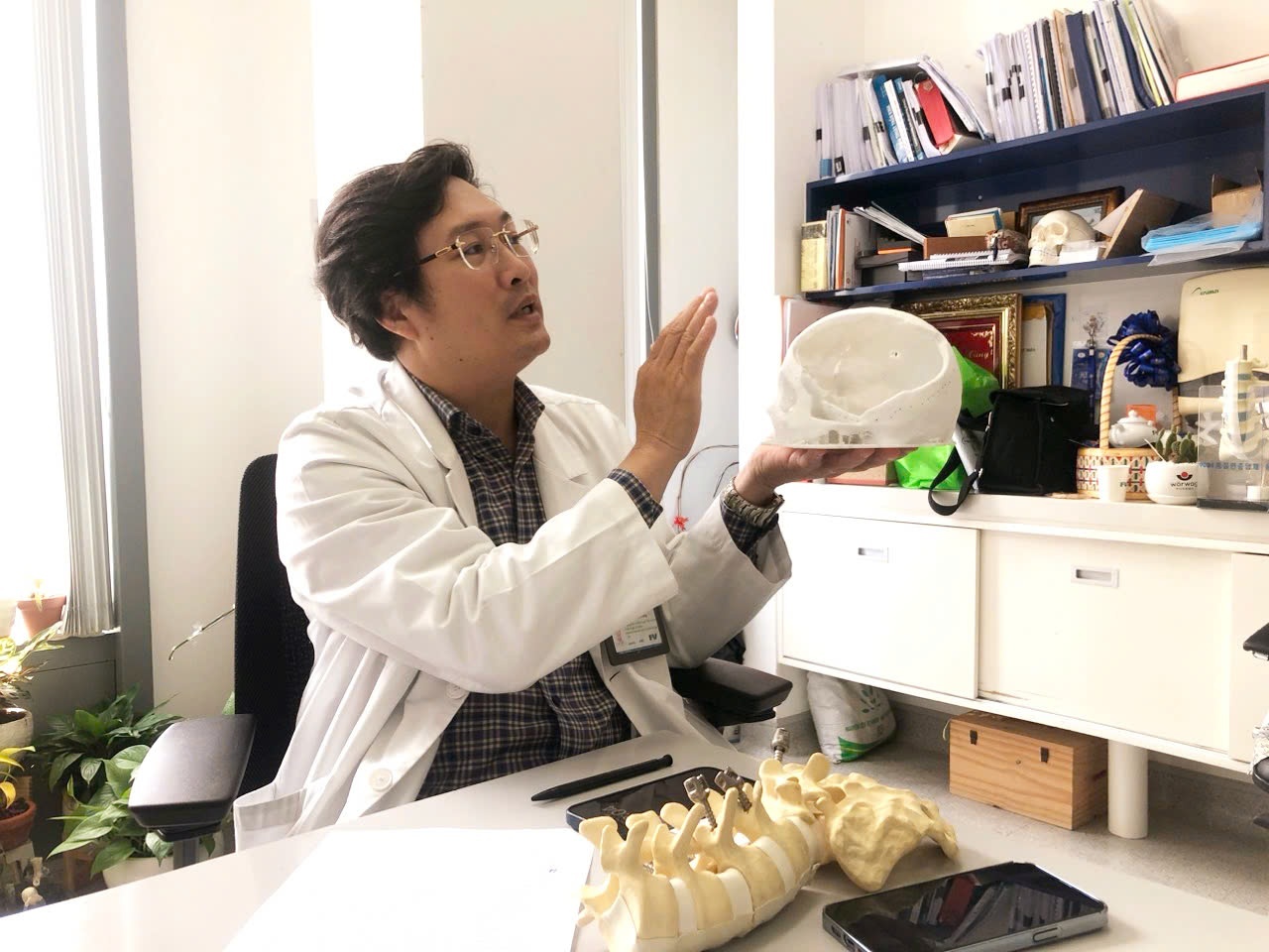 Cuoc hoi tinh ky dieu sau nhieu thang hon me sau do chan thuong so nao hinh anh