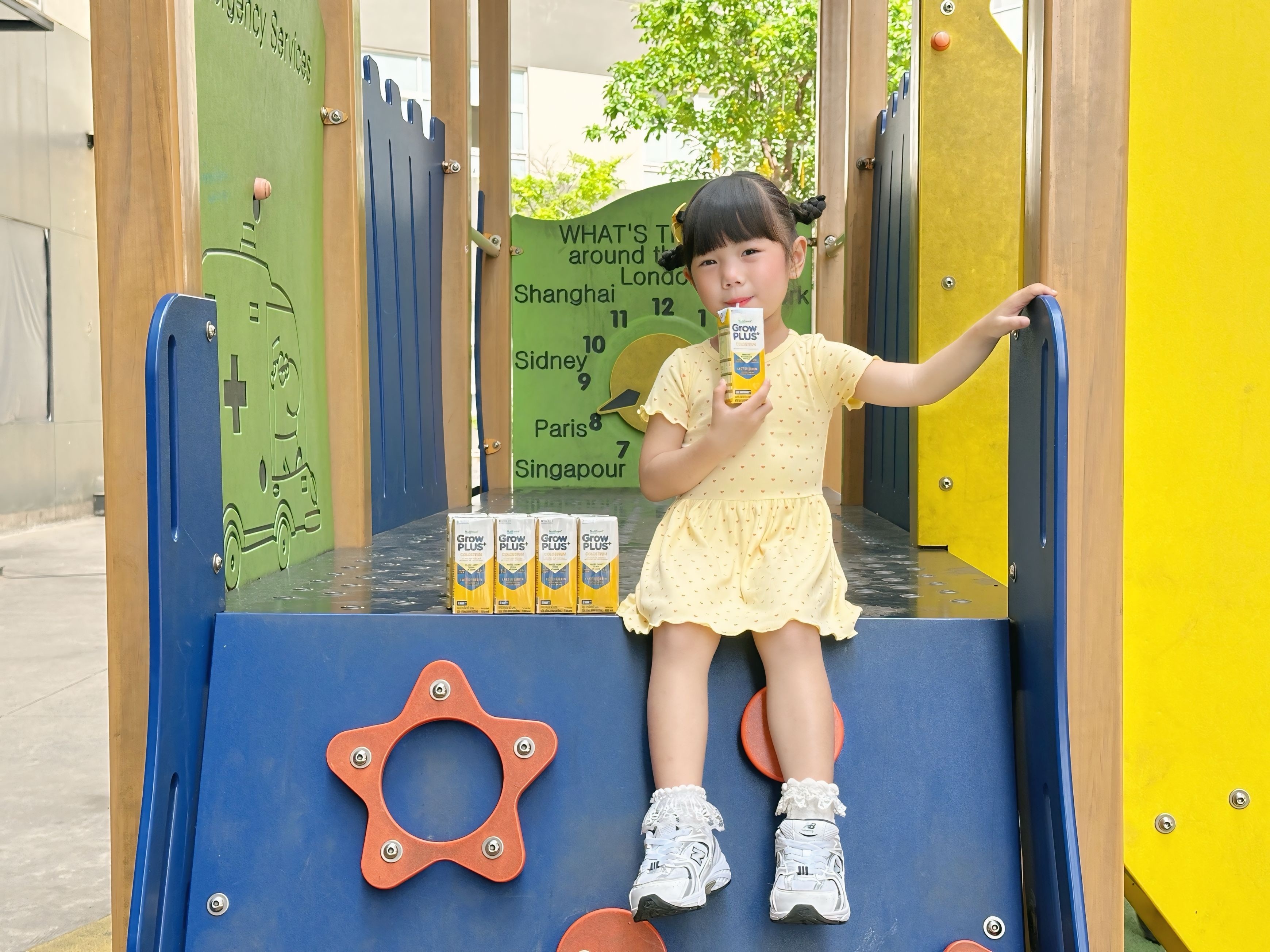 Nutifood GrowPLUS+ Colostrum Lactoferrin anh 1