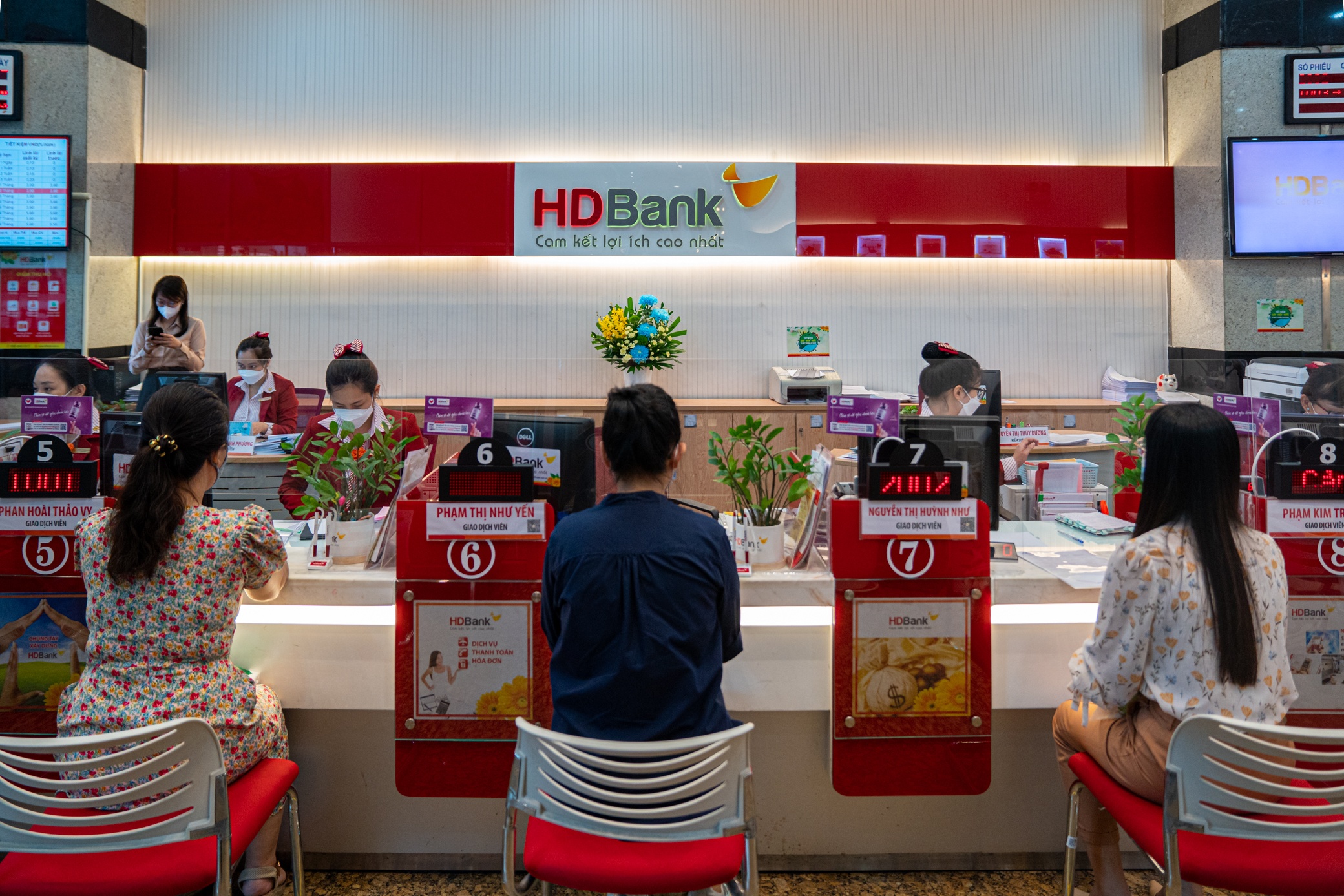 HDBank anh 6