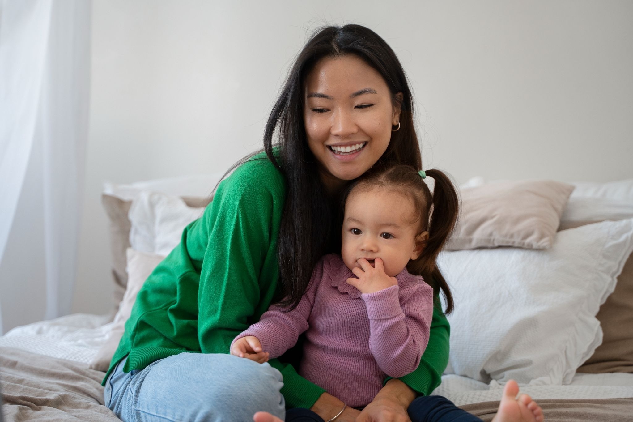 Từ lo lắng vì con sinh mổ đến hành trình chăm con chủ động của mẹ