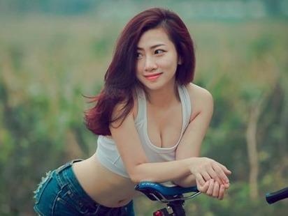 5 nu giao vien the hinh so huu voc dang nong bong hinh anh