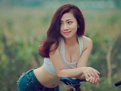 Ban thich phu nu vong mot to hay nho? hinh anh