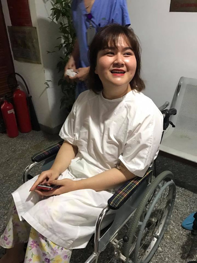 Thủy Tiên hút mỡ bụng ảnh 4 Thuy Tien hut mo bung anh 4