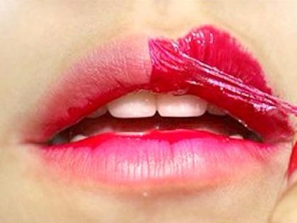 Hiem hoa tu mieng dan xam moi hinh anh