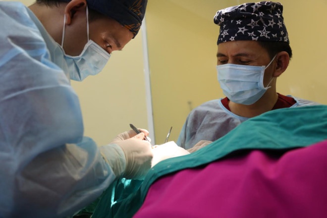 Biện pháp nâng ngực an toàn nhất ảnh 2 Bien phap nang nguc an toan nhat anh 2