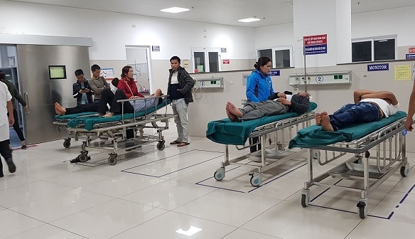 tai nạn do đốt pháo đêm giao thừa ảnh 1 tai nan do dot phao dem giao thua anh 1