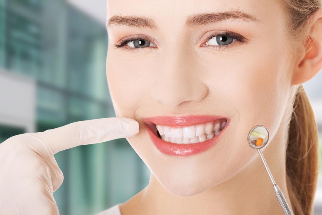 Tẩy trắng răng ảnh 3 Tay trang rang anh 3