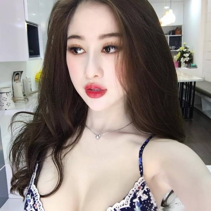 cô gái phẫu thuật toàn bộ gương mặt ảnh 3 co gai phau thuat toan bo guong mat anh 3
