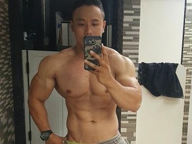 9X nang 105 kg van so huu co bung 6 mui hinh anh