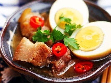 Nhung mon ngon co the khien ban beo tron trong ngay Tet hinh anh