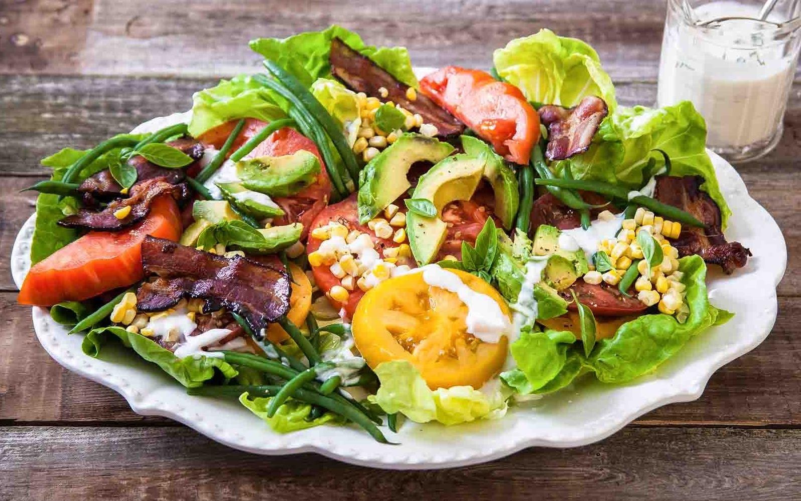 4 ly do ban an salad nhung van beo hinh anh