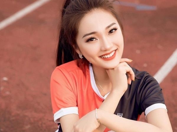 Tu tin dien bikini voi 5 bai tap giam mo nhanh cua Ngoc Nu hinh anh