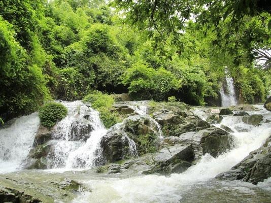 Nhung dia diem co the ghe tham khi ve Gio To Hung Vuong hinh anh