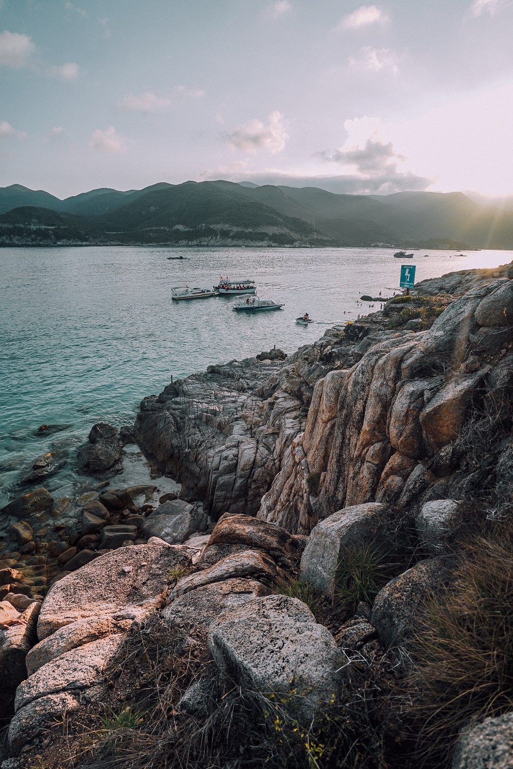 Du lich dao Binh Hung anh 7