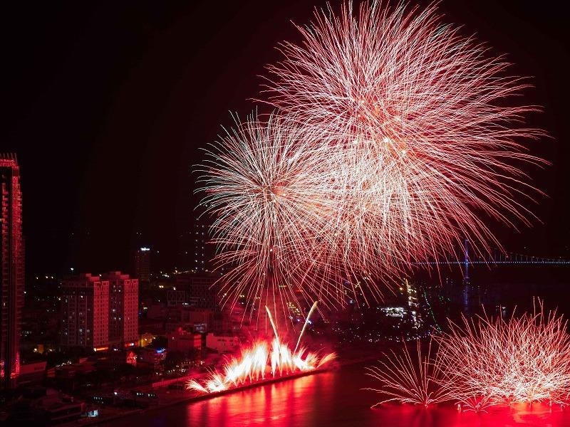 Diva nao se xuat hien dem khai mac Le hoi phao hoa tai Da Nang? hinh anh