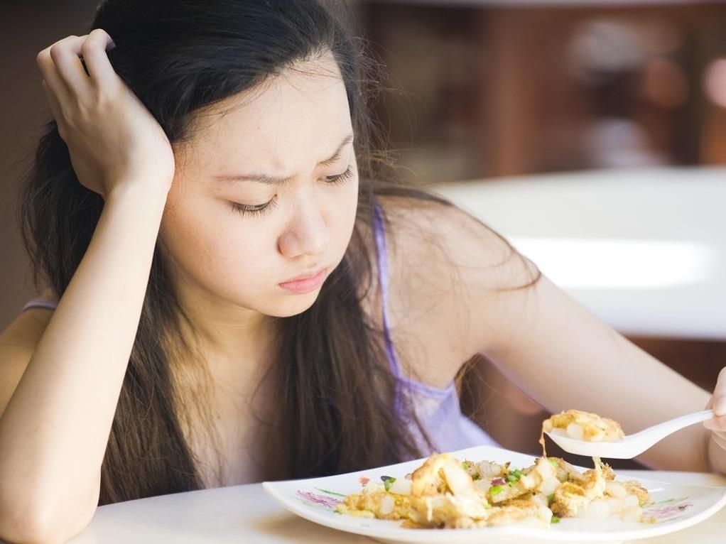 Nhung dau hieu canh bao mac benh ung thu da day hinh anh