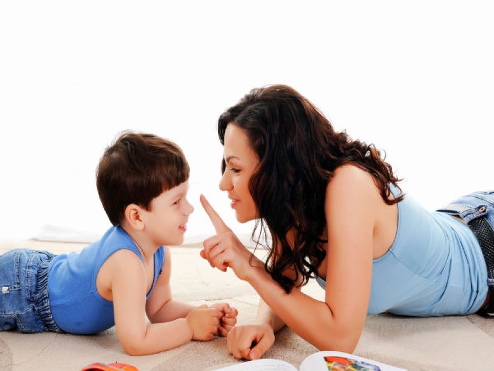 Bé hay sờ bộ phân sinh dục ảnh 1 Be hay so bo phan sinh duc anh 1