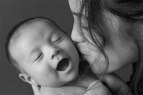 Lần đầu làm mẹ  ảnh 1 Lan dau lam me anh 1