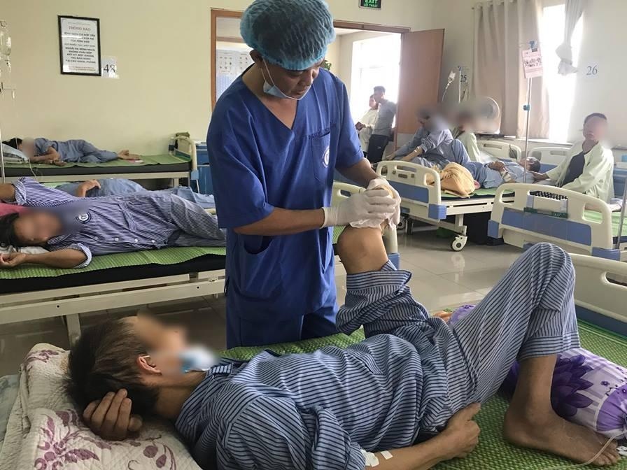 Cu 30 giay se co mot benh nhan tieu duong phai doan chi hinh anh