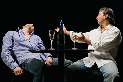 uong ruou bia co chat luong tinh trung kem anh 9