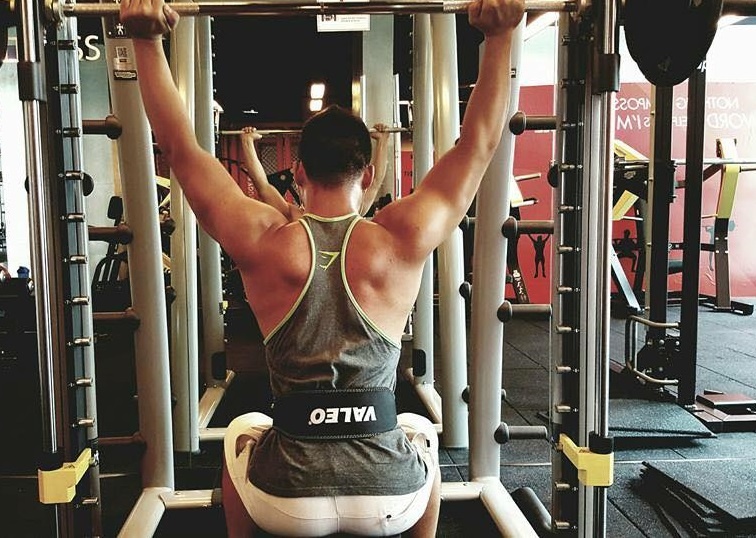 Bí quyết tăng cân vẫn sở hữu bụng 6 múi ảnh 3 Bi quyet tang can van so huu bung 6 mui anh 3