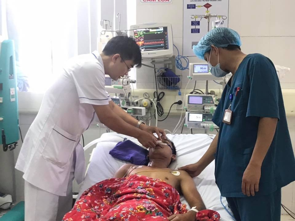 Bệnh nhân bị điện giật ngưng thở ảnh 1 Benh nhan bi dien giat ngung tho anh 1